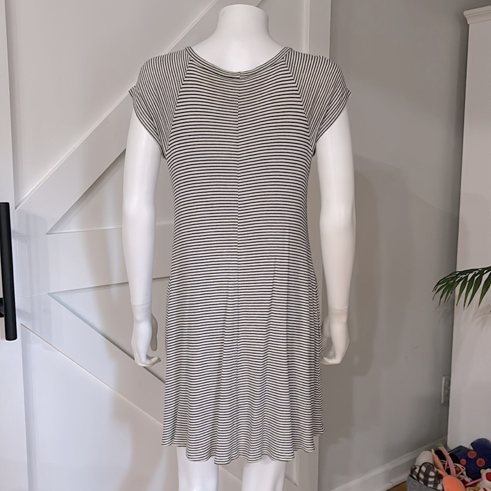 FINAL PRICE! Has Pockets Ribbed Striped Comfy Short Sleeve Scoop Neck Mini Dress - Picture 5 of 6